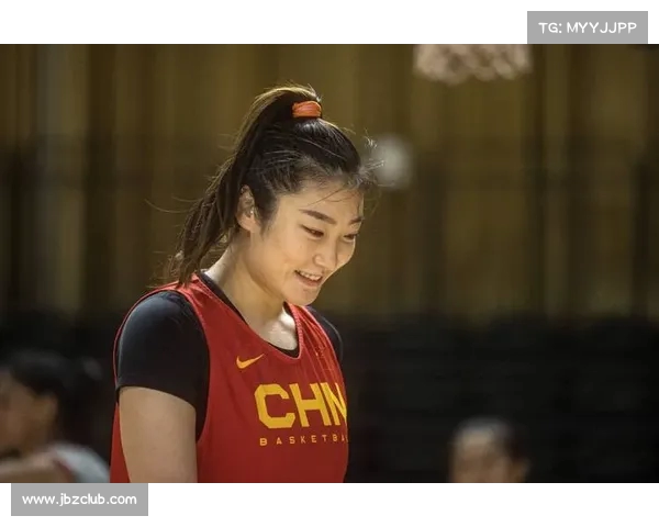 李梦重返中国女篮,郑薇承诺助力早日复出(女篮李梦去向) 李梦重返中国女篮,郑薇承诺助力早日复出(女篮李梦去向)